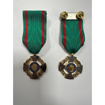 Medaglia Croce Da Ufficiale Al Merito Della Repubblica O.m.r.i.