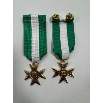 CROCE ORO DI ANZIANITA' DI SERVIZIO DEI 40 ANNI ESERCITO ITALIANO
